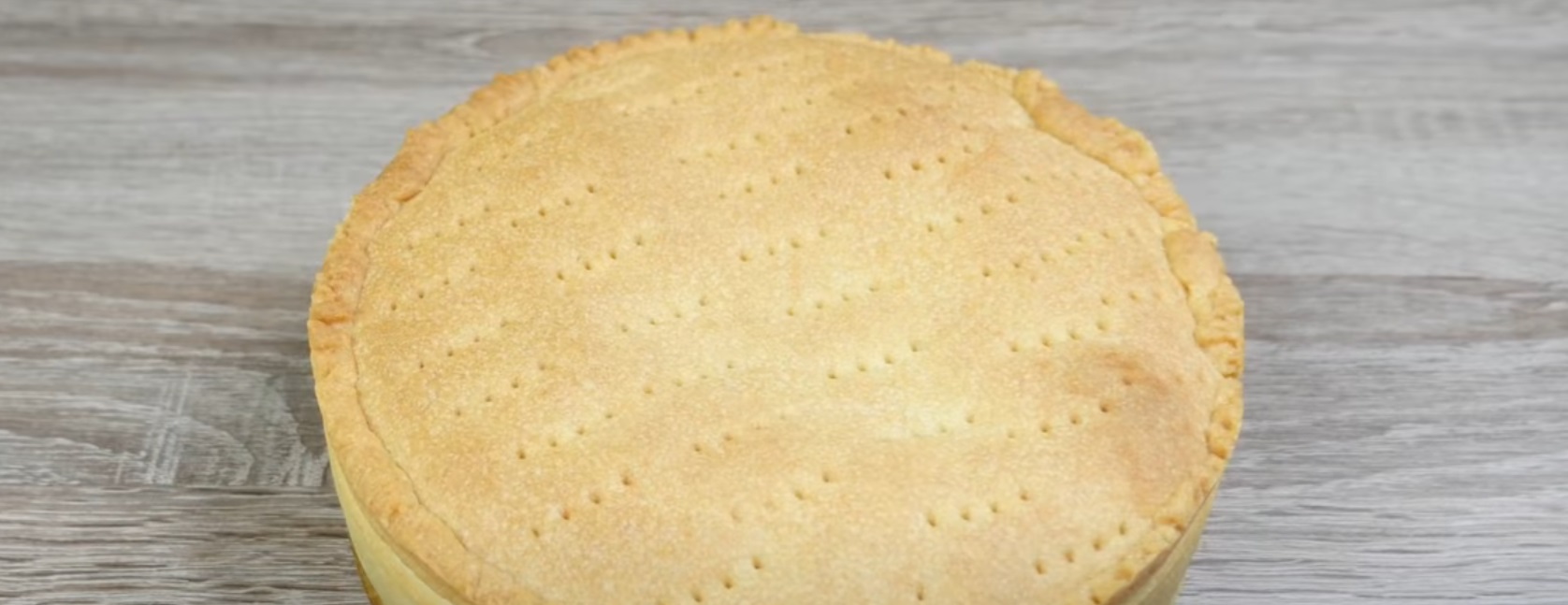 Bundner Nusstorte Switzerland Food