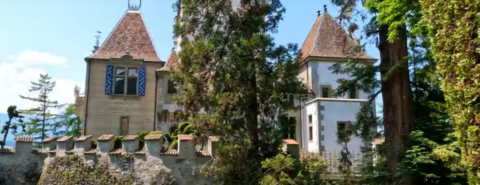 Oberhofen Castle Tour, Switzerland